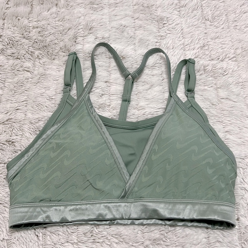 Nike sports bra